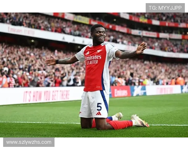 英超20-21赛季球衣图集与设计主题解析